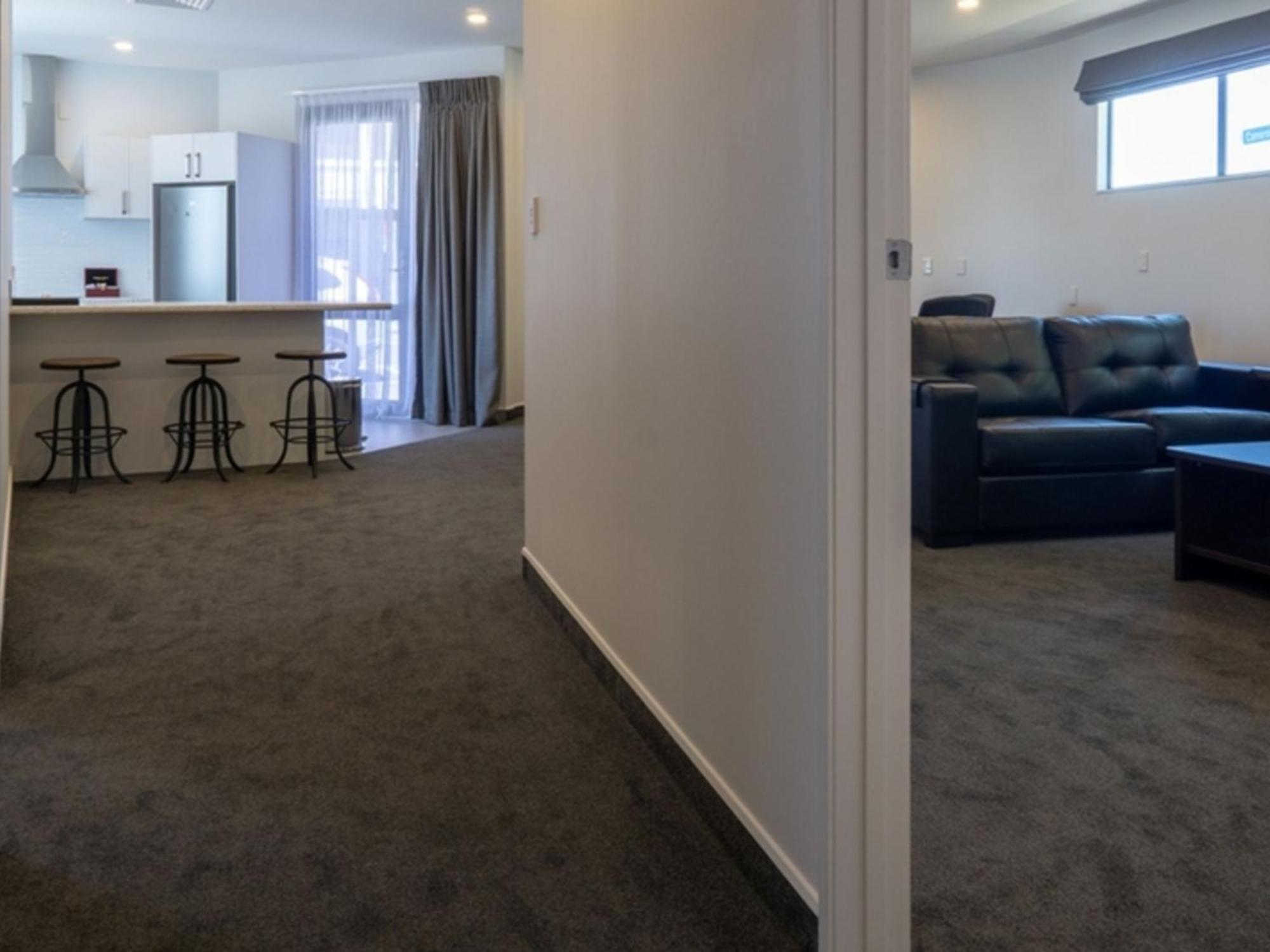 Durham Court Motor Inn Тауранга Экстерьер фото