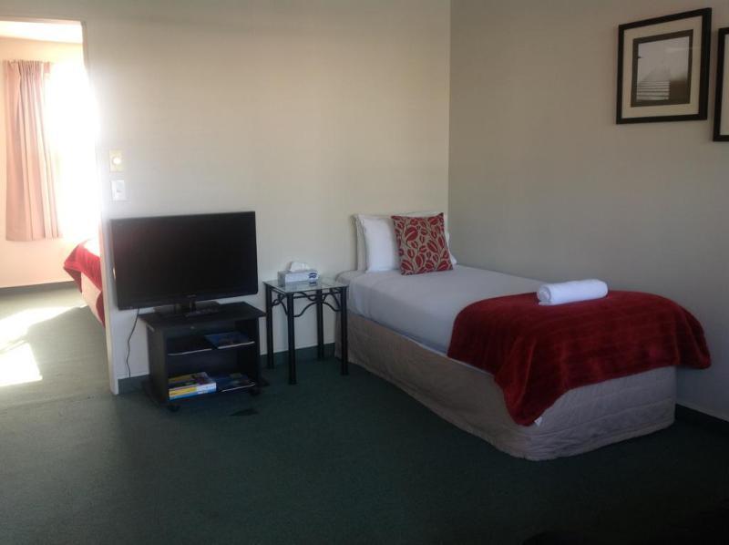 Durham Court Motor Inn Тауранга Экстерьер фото