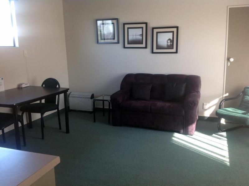 Durham Court Motor Inn Тауранга Экстерьер фото